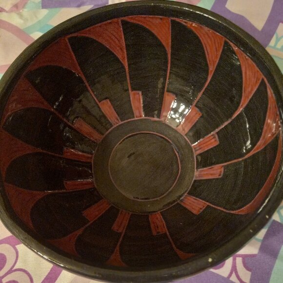 Bowl - Picture 3 of 3